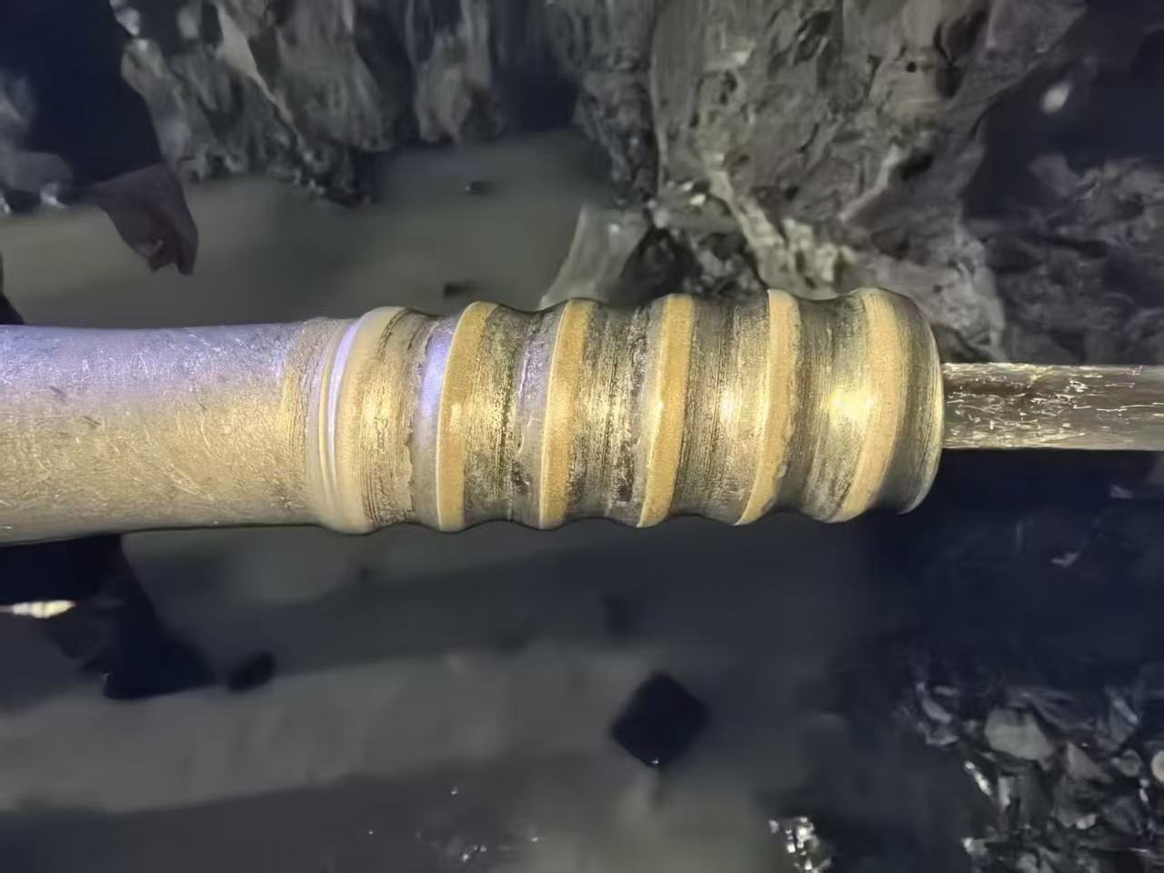 凿岩钎具与耐磨备件